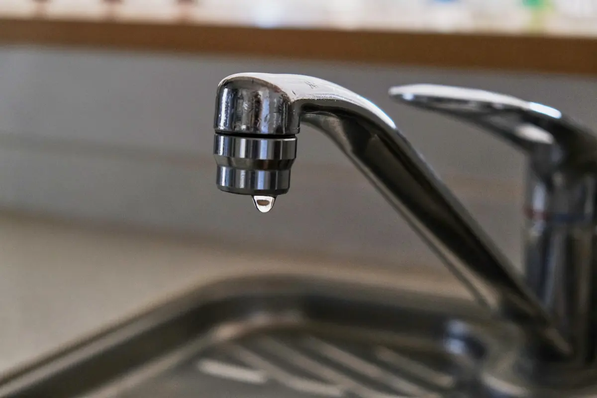 備蓄水が必要なときは断水している